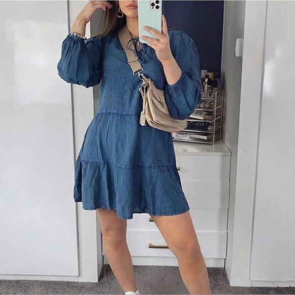 Wednesday's Girl Women's Tiered Blue Peasant Dress - Picture 5 of 16